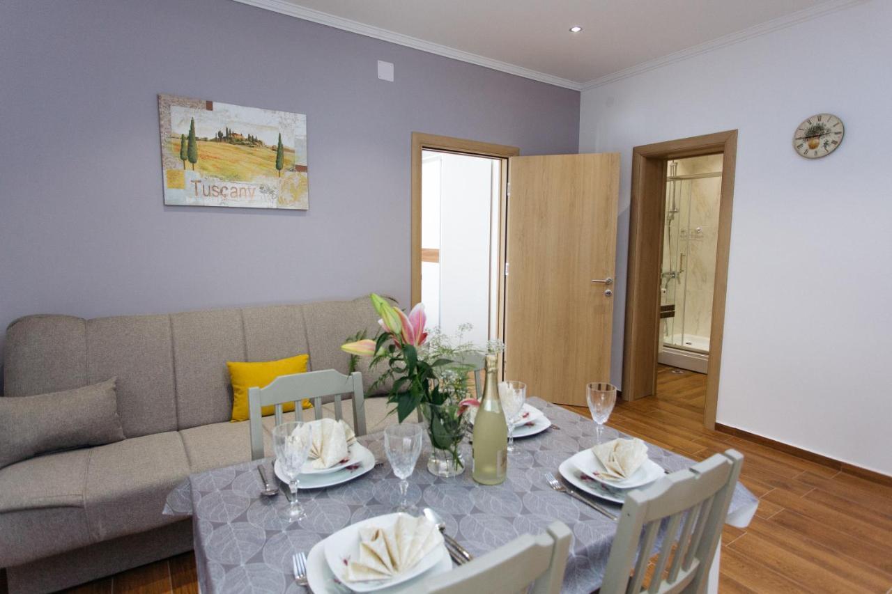 Mikic Apartment *