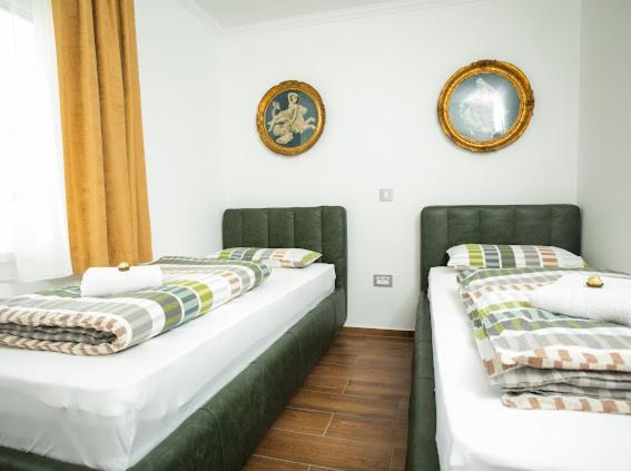 Apartment Mikic *